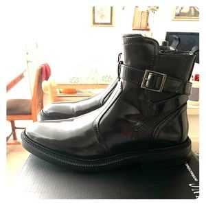I.N.C Men’s knight boots 8 New with Box